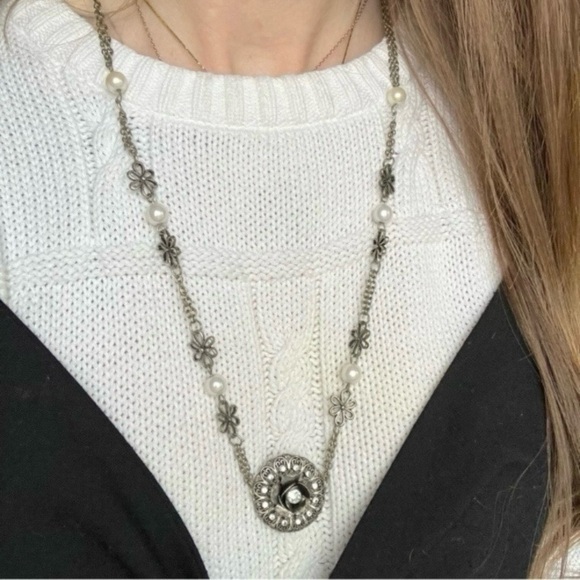 Metal Rose Pearl Grunge Necklace Vintage “Rosette” Gray Floral Dark Romance Chic - Picture 2 of 12